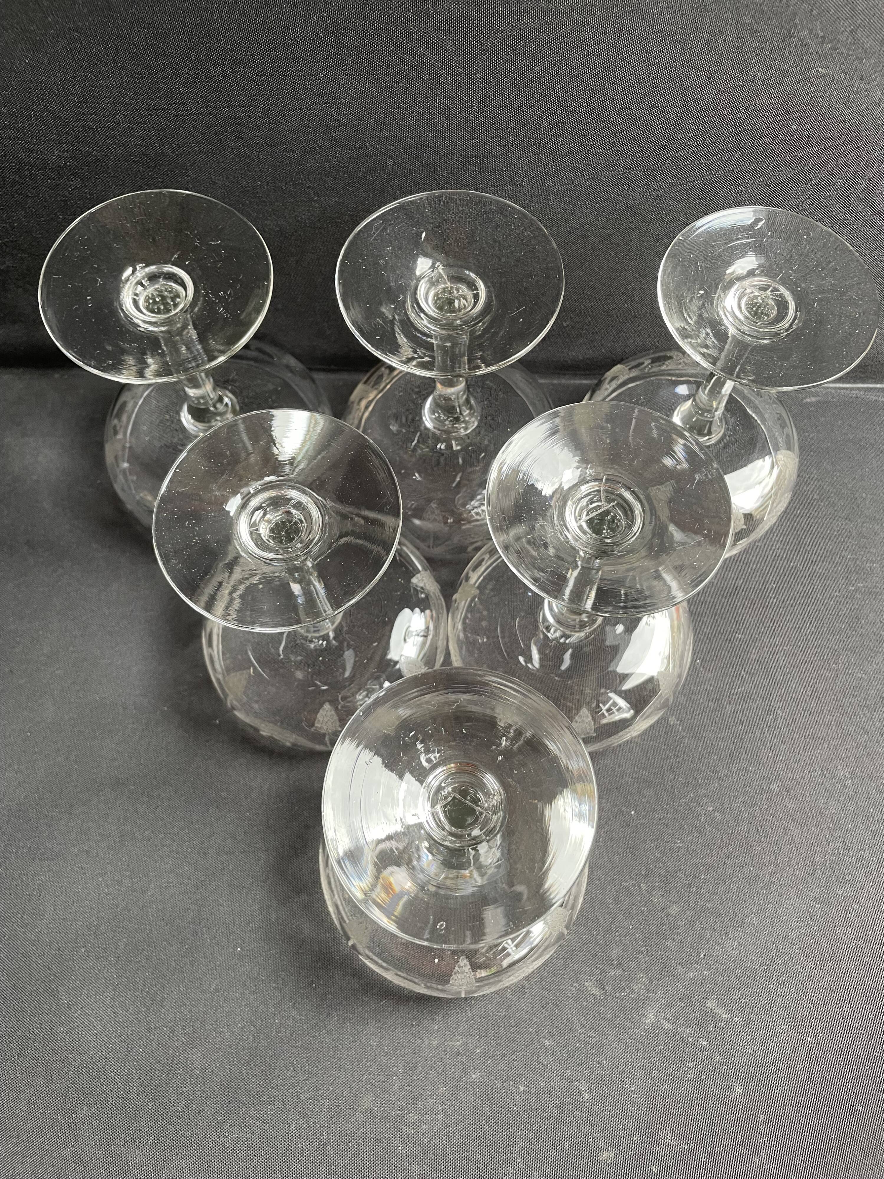 6 ½ crystal guilloché champagne glasses – Art nouveau