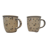2 Vintage stoneware mugs