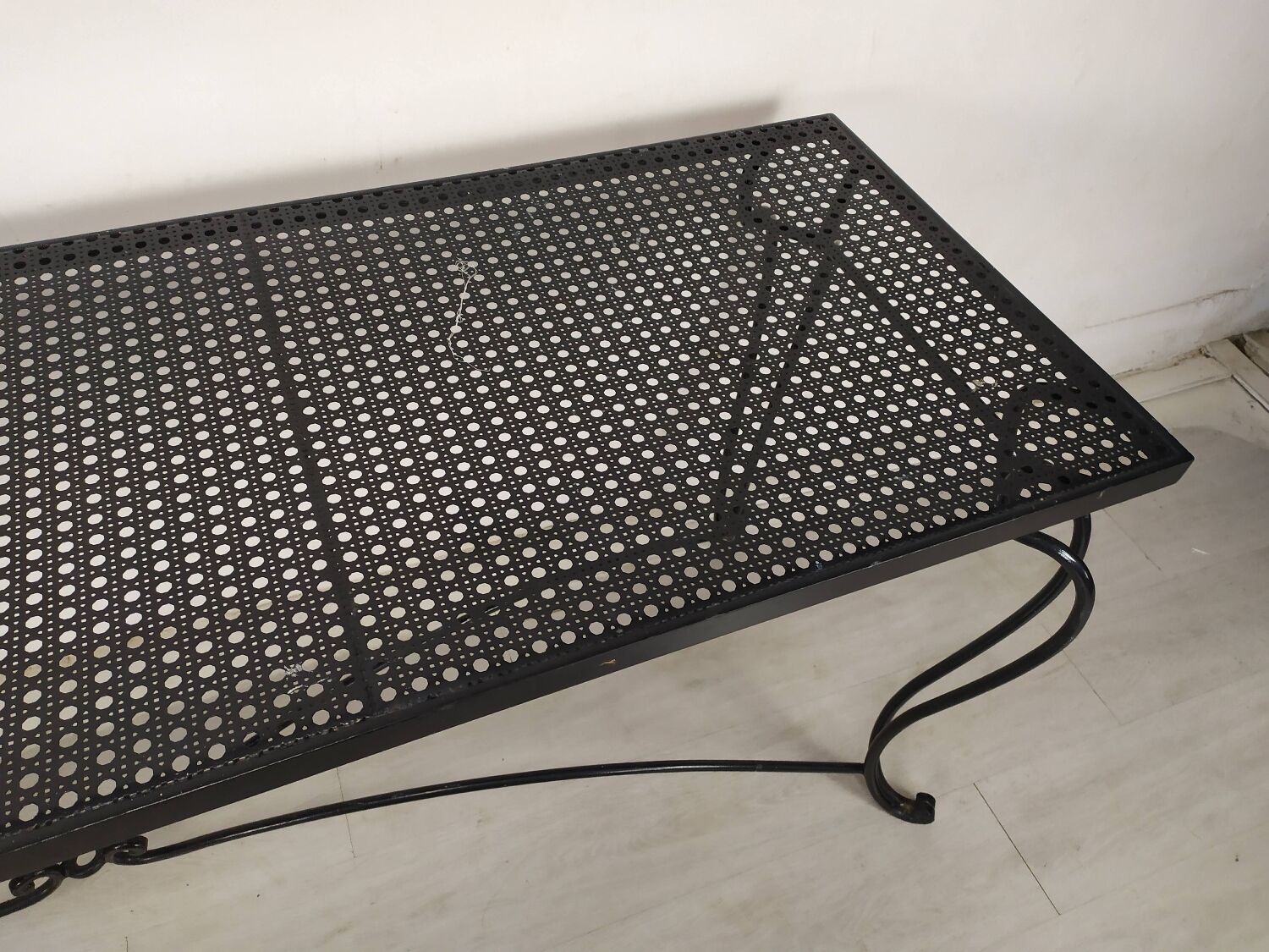 Table de jardin fer