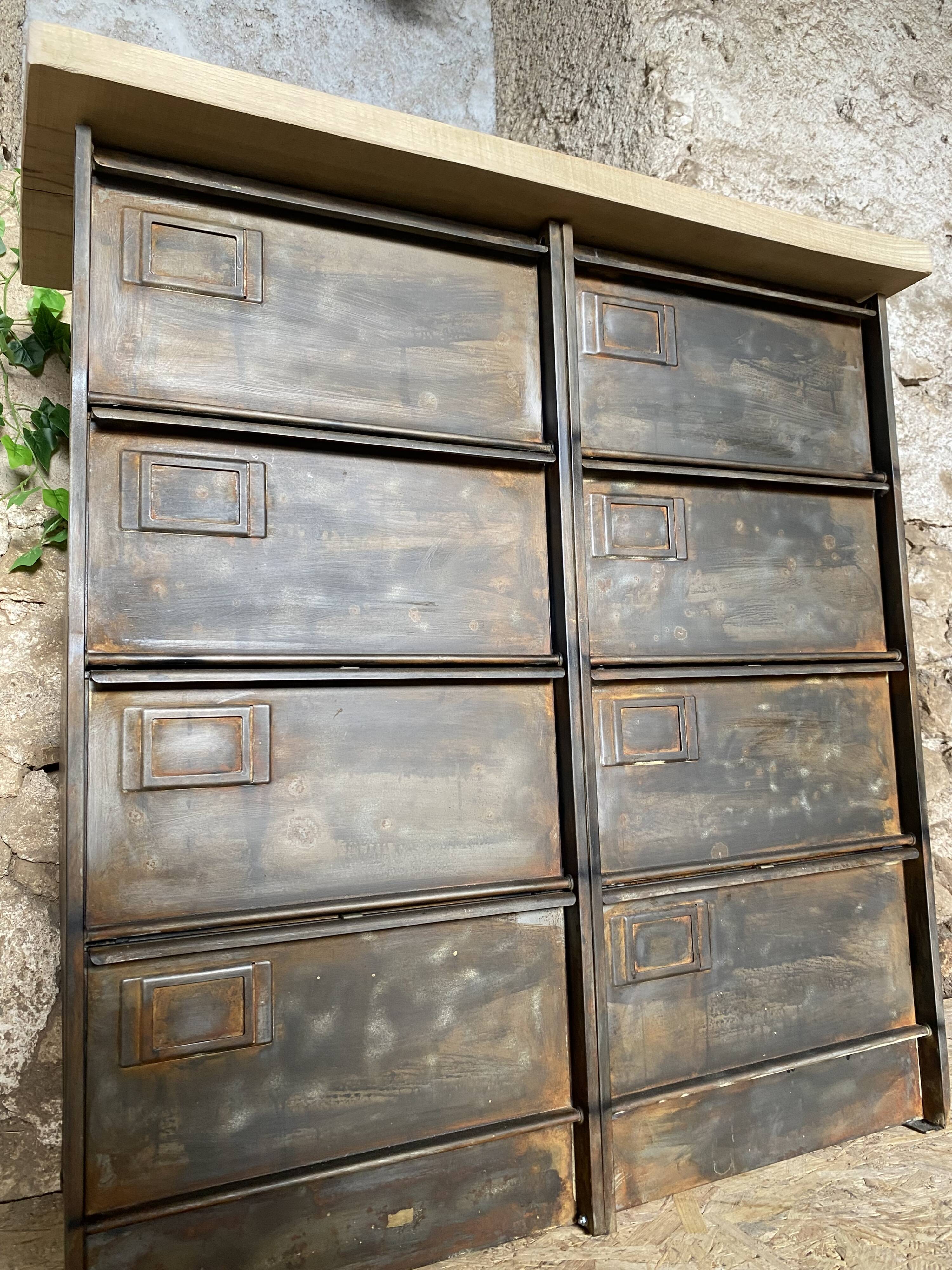 Furniture with 8 metal and wood flaps.