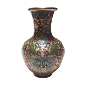 Small partitioned chinese vase