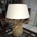 Pineapple lamp