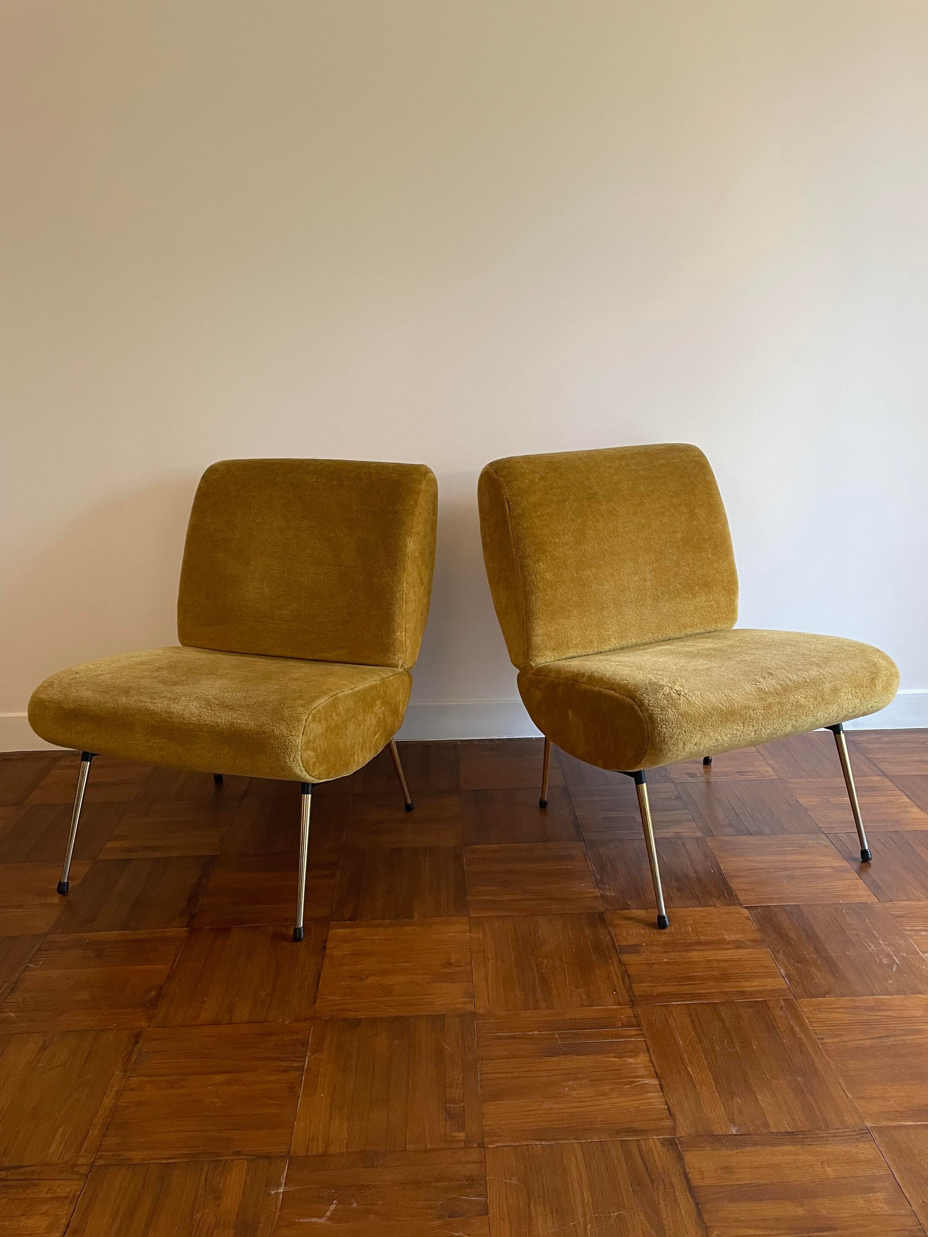Pair of armchairs Kiss Pelfran 1960