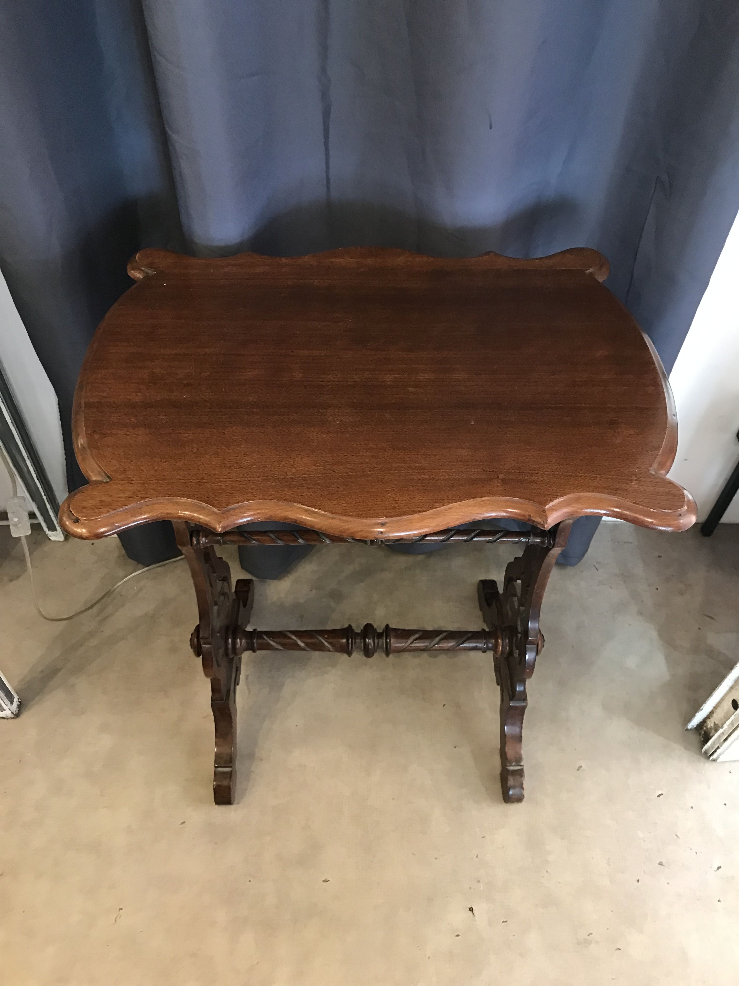 Art nouveau mahogany table with cut-out top