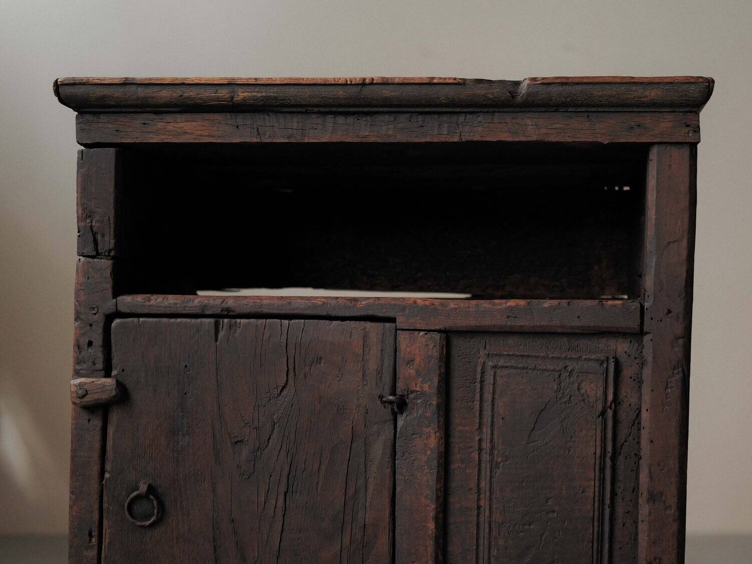 Mountain furniture in solid wood, Folk Art, 19th century