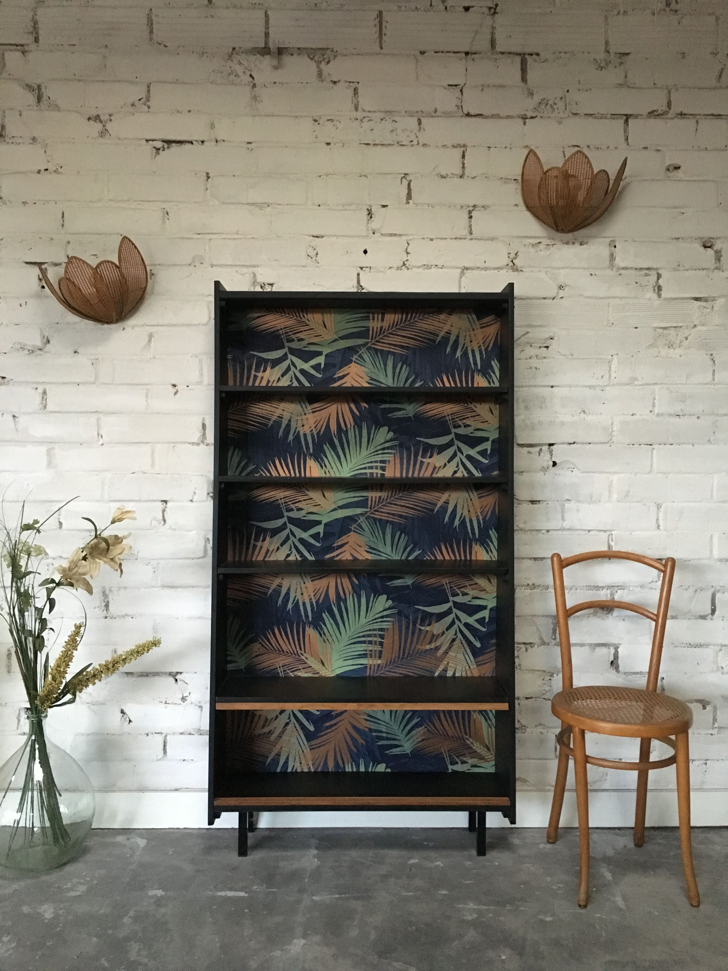 Black scandinavian palm library