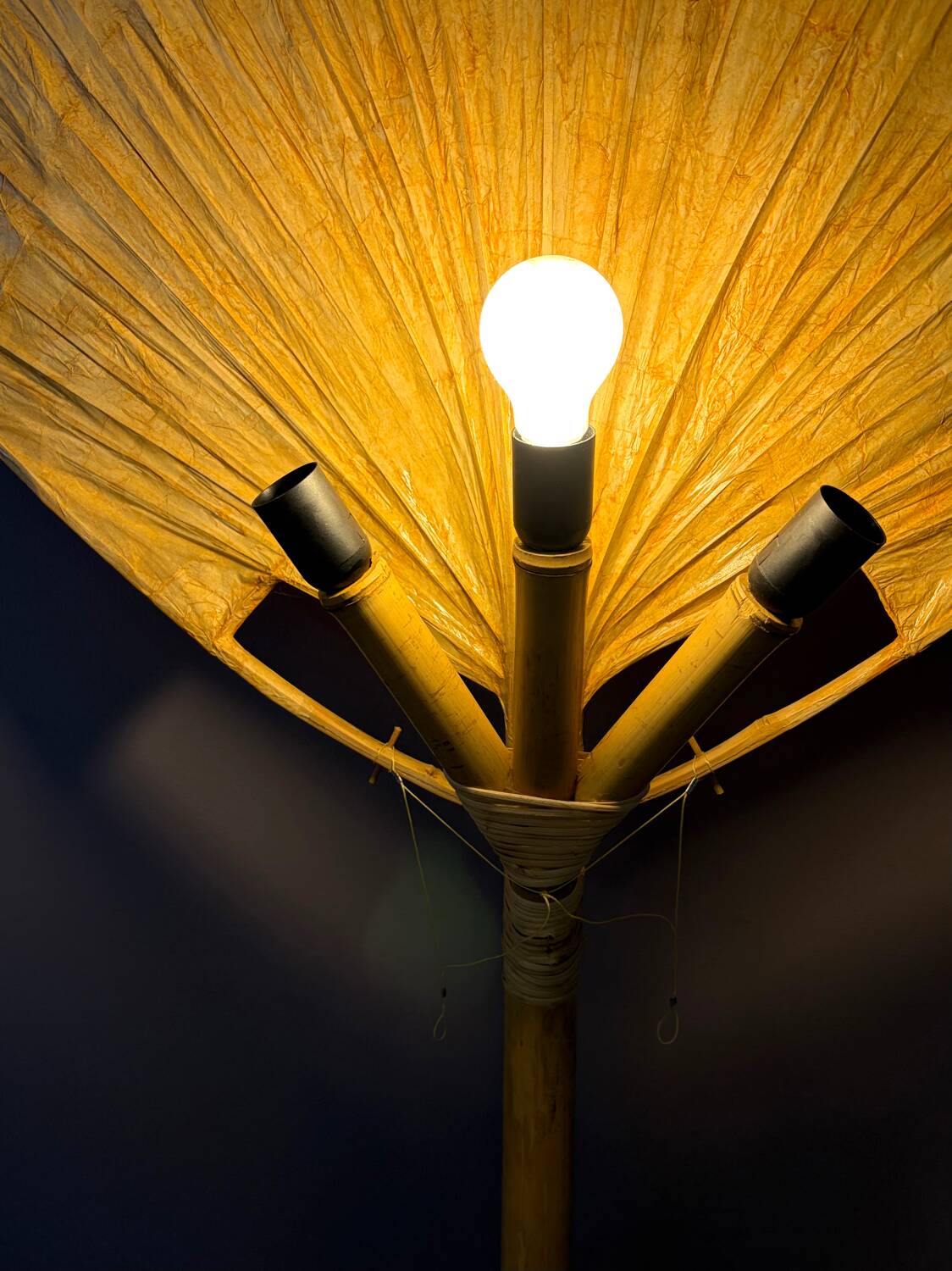 Uchiwa floor lamp large by Ingo Maurer for Design M.