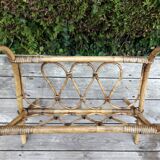 Porte revues en rotin