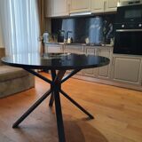 Marble round table
