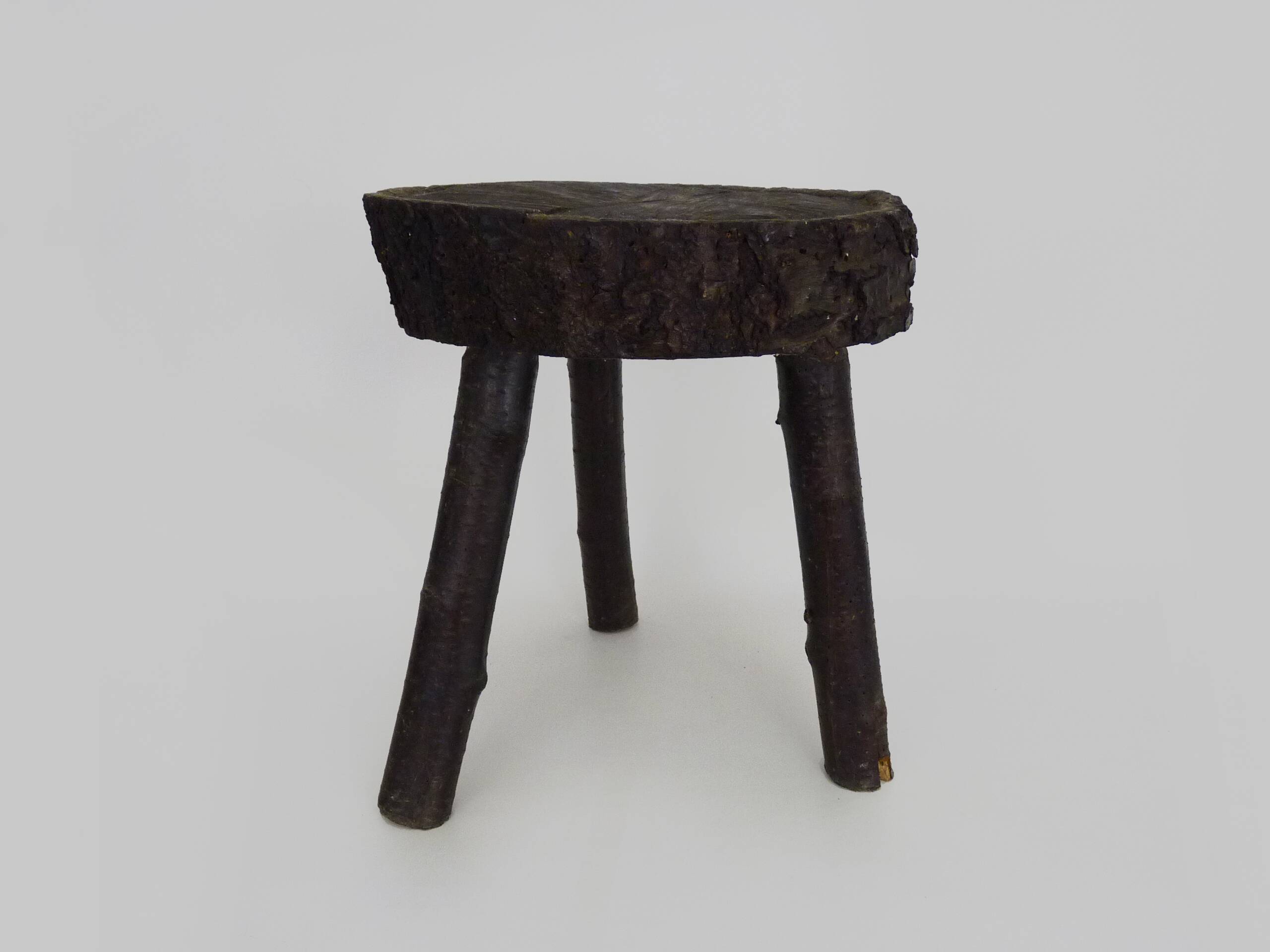 Tripod oak milking stool, Ariège peasant art, France (19th century)