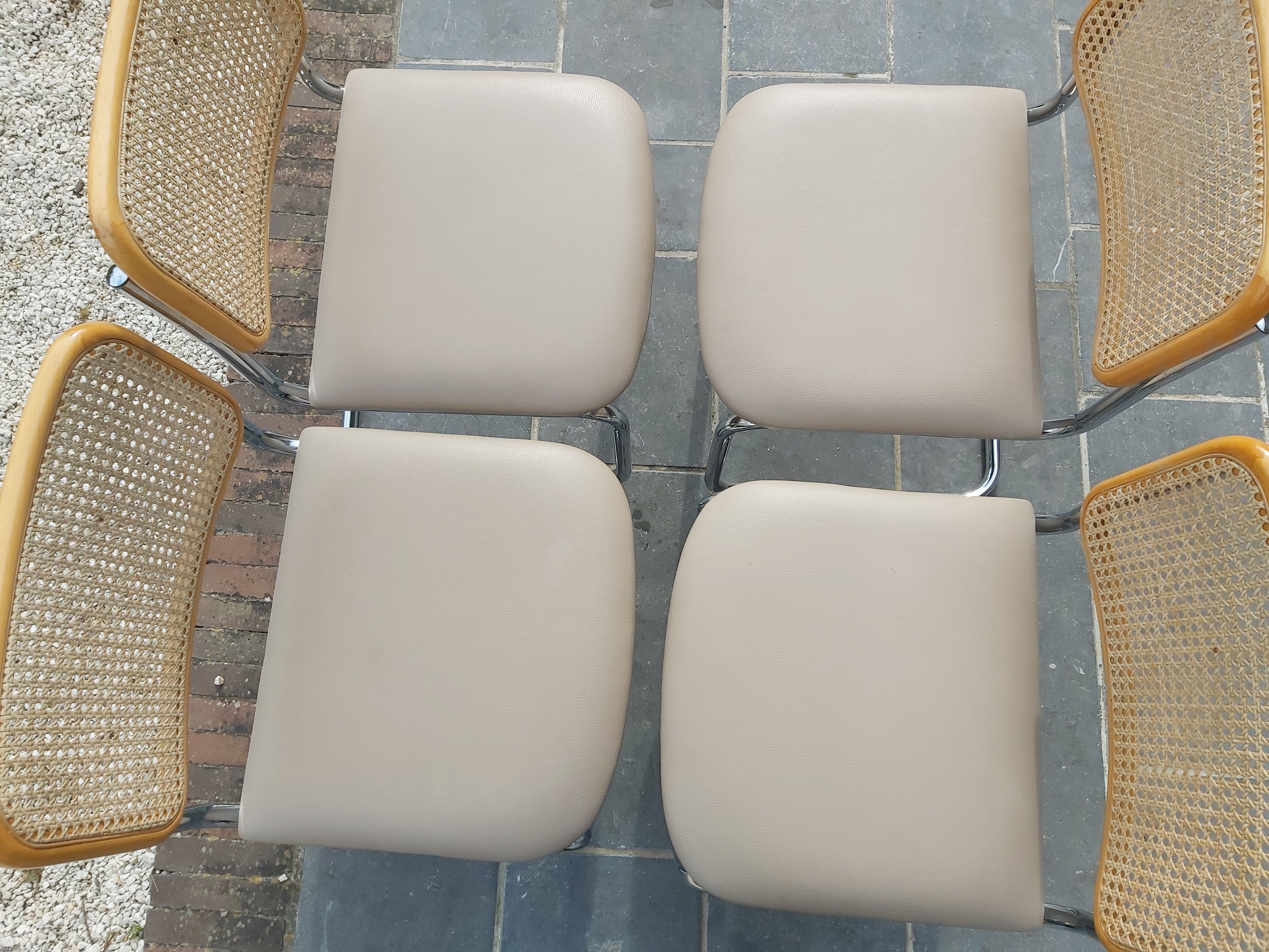 Set de 4 chaises vintage design Marcel Breuer
