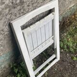 chaise  pliante blanche