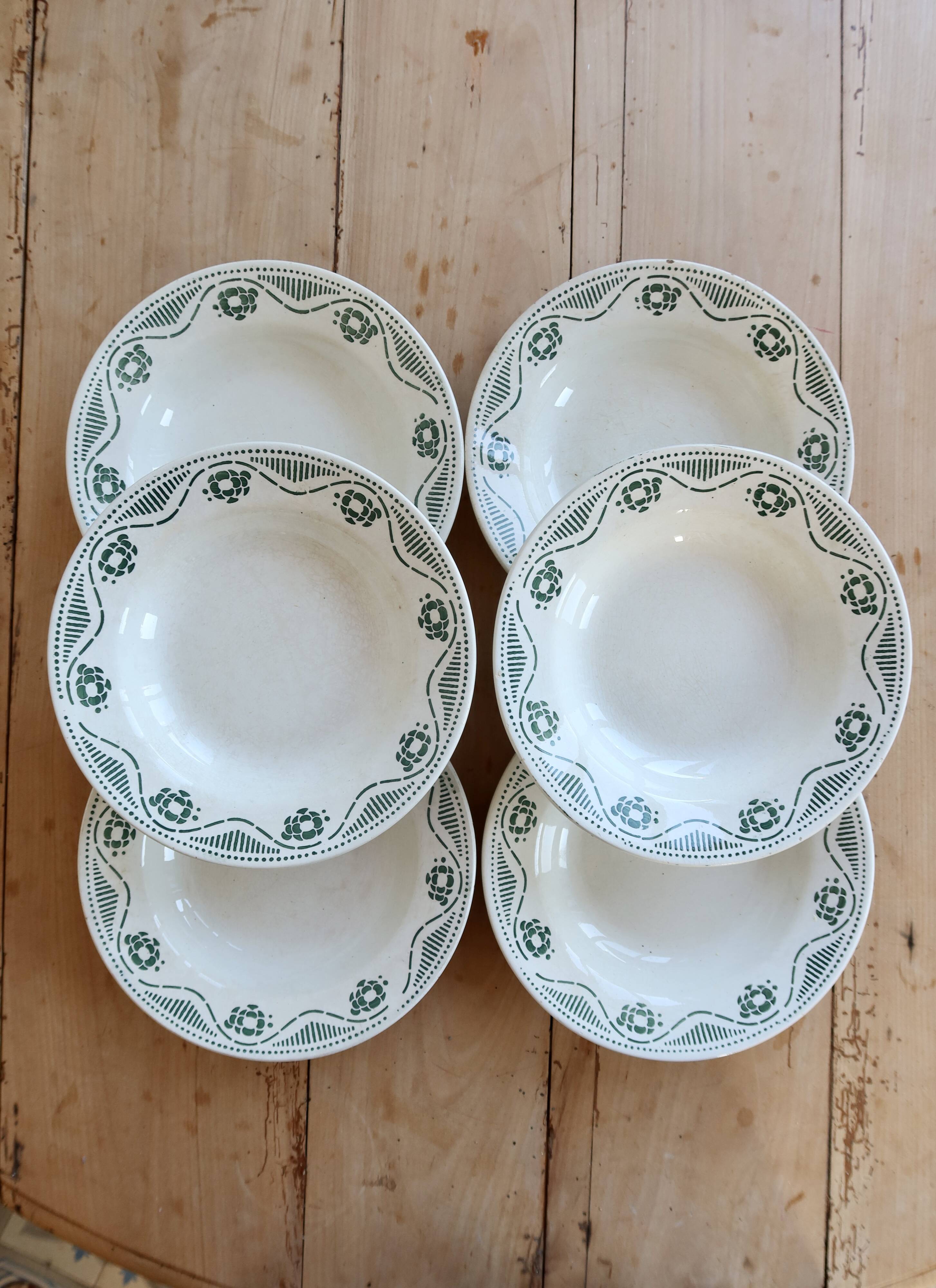 6 deep plates ironstone Nouvelles Galeries Ennegé Paris - Model R