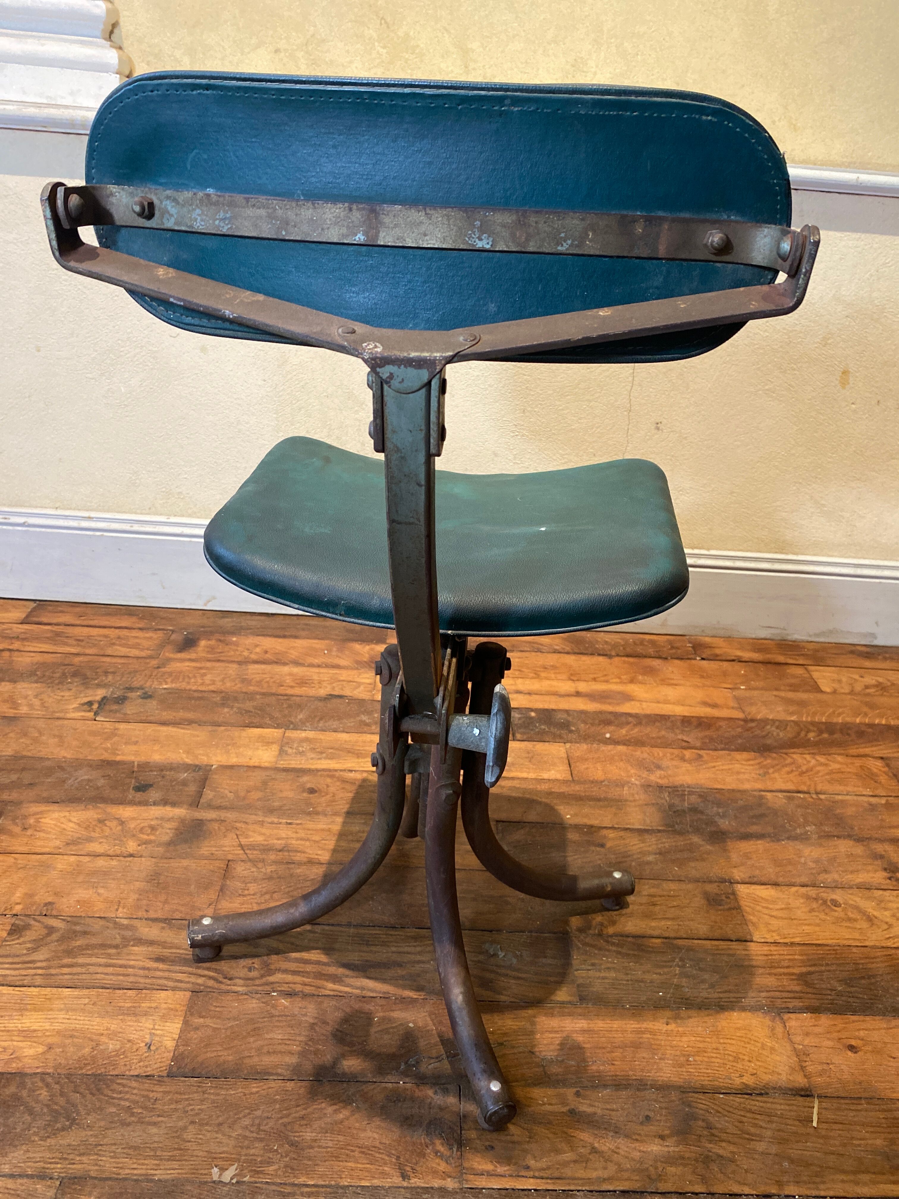 Bienaise industrial workshop chair green fabrics 1951