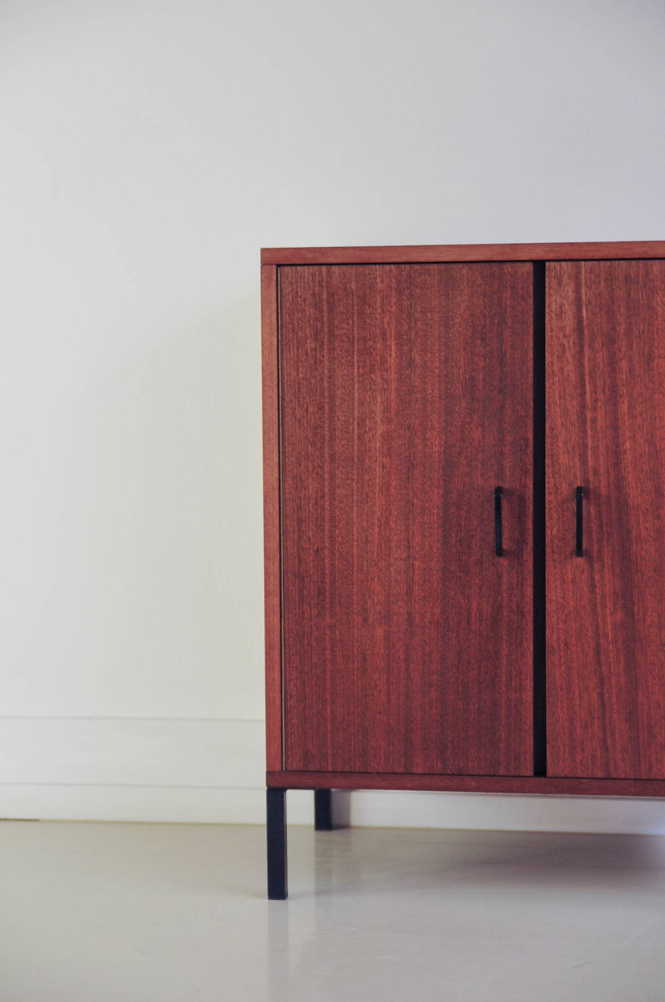 Simpla Lux vintage wardrobe with 2 doors (2)