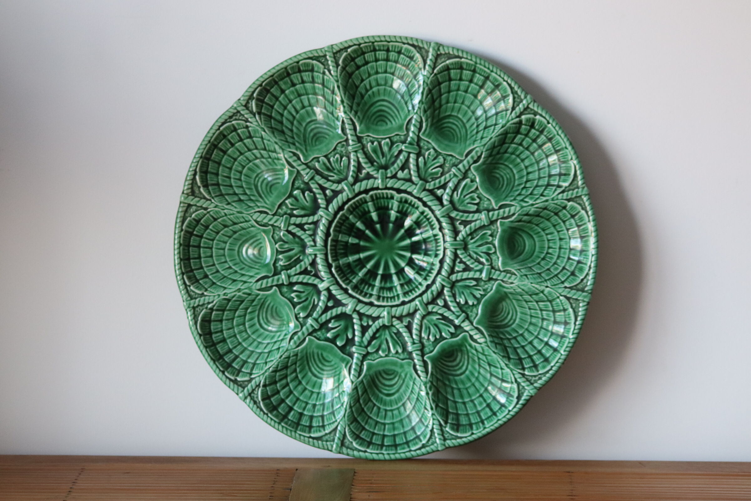 Large oyster dish Sarreguemines Digoin