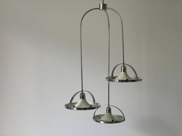 Suspension à triple abat-jour moderne du milieu du siècle par Reggiani, années 1960, Italie