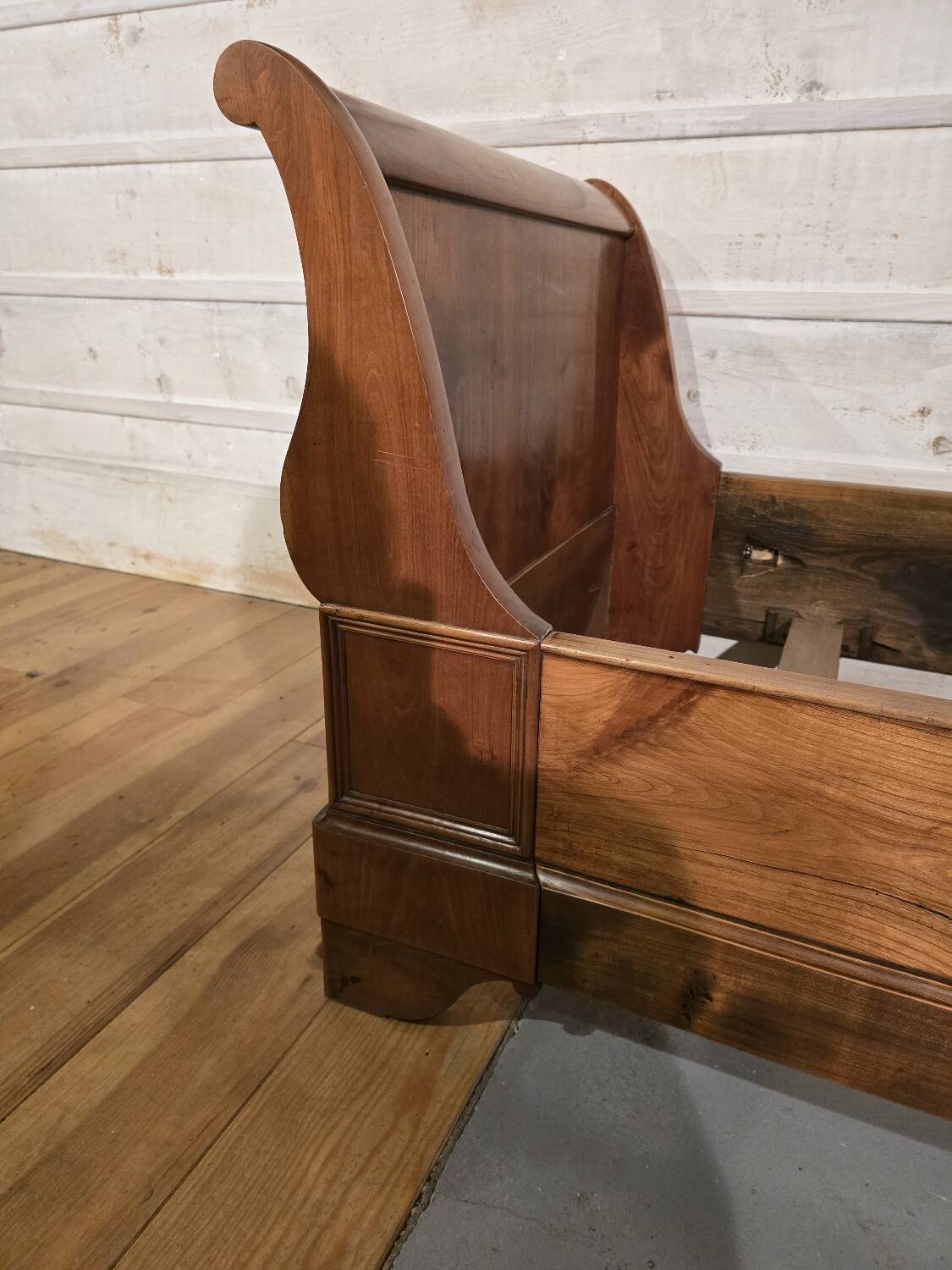 Light children's boat.