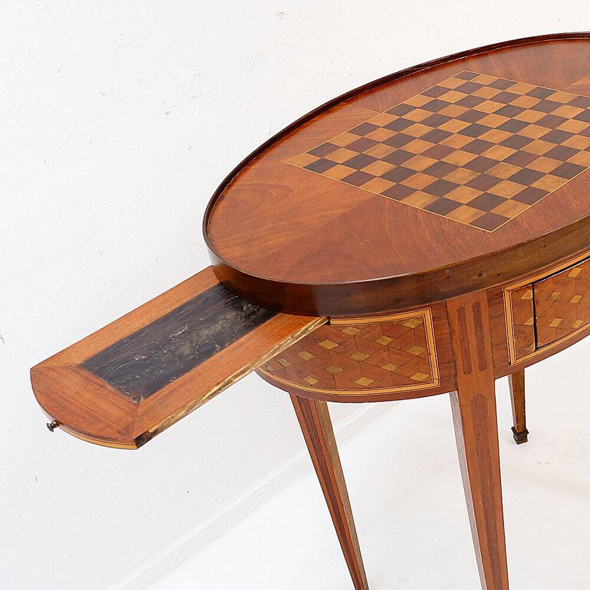 Table bouillotte style Louis XVI, France, 1800s