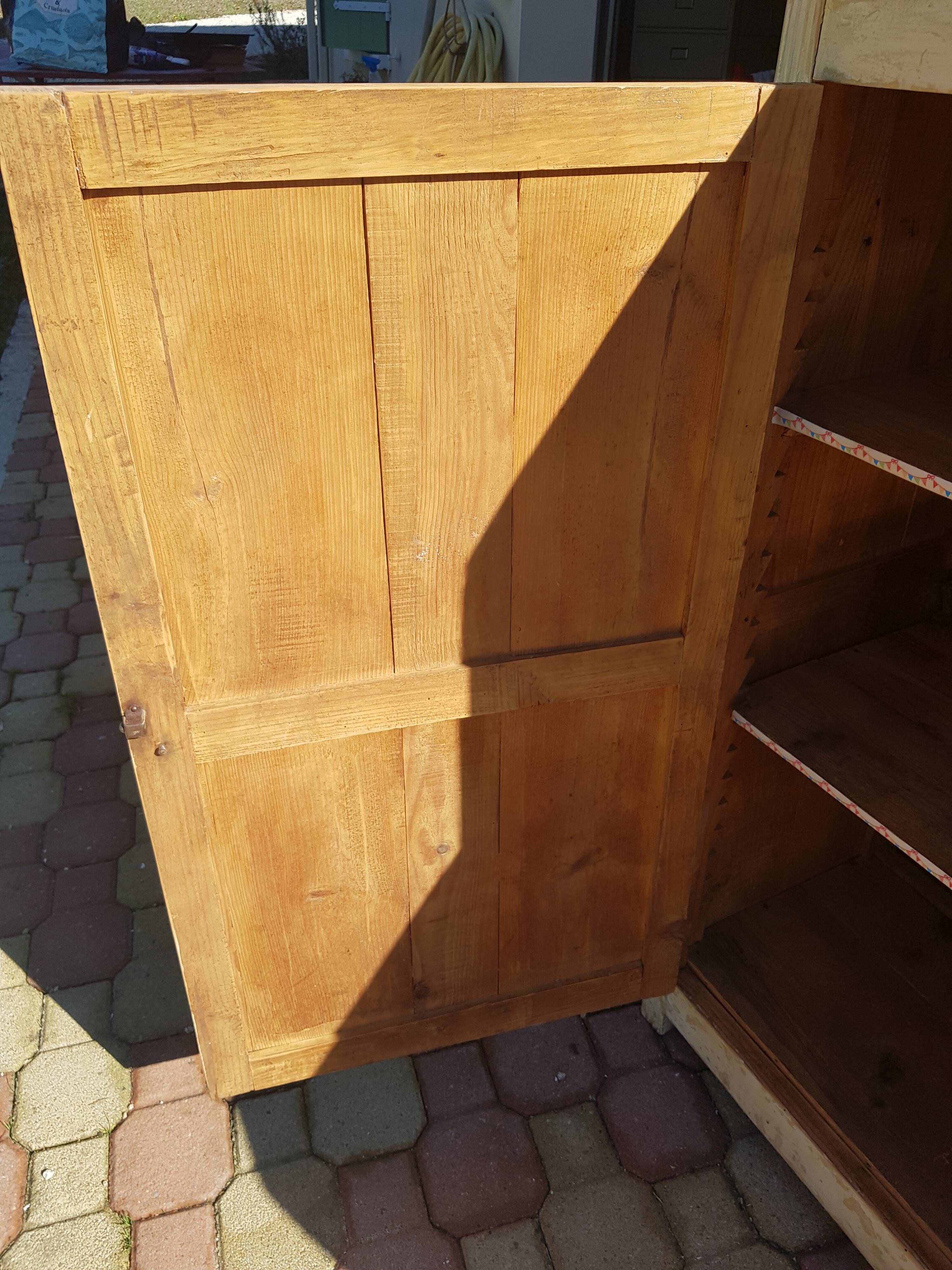 Asymmetrical vintage buffet