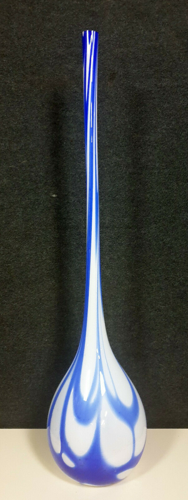 Soliflore vase in blue white glass of murano superb decoration