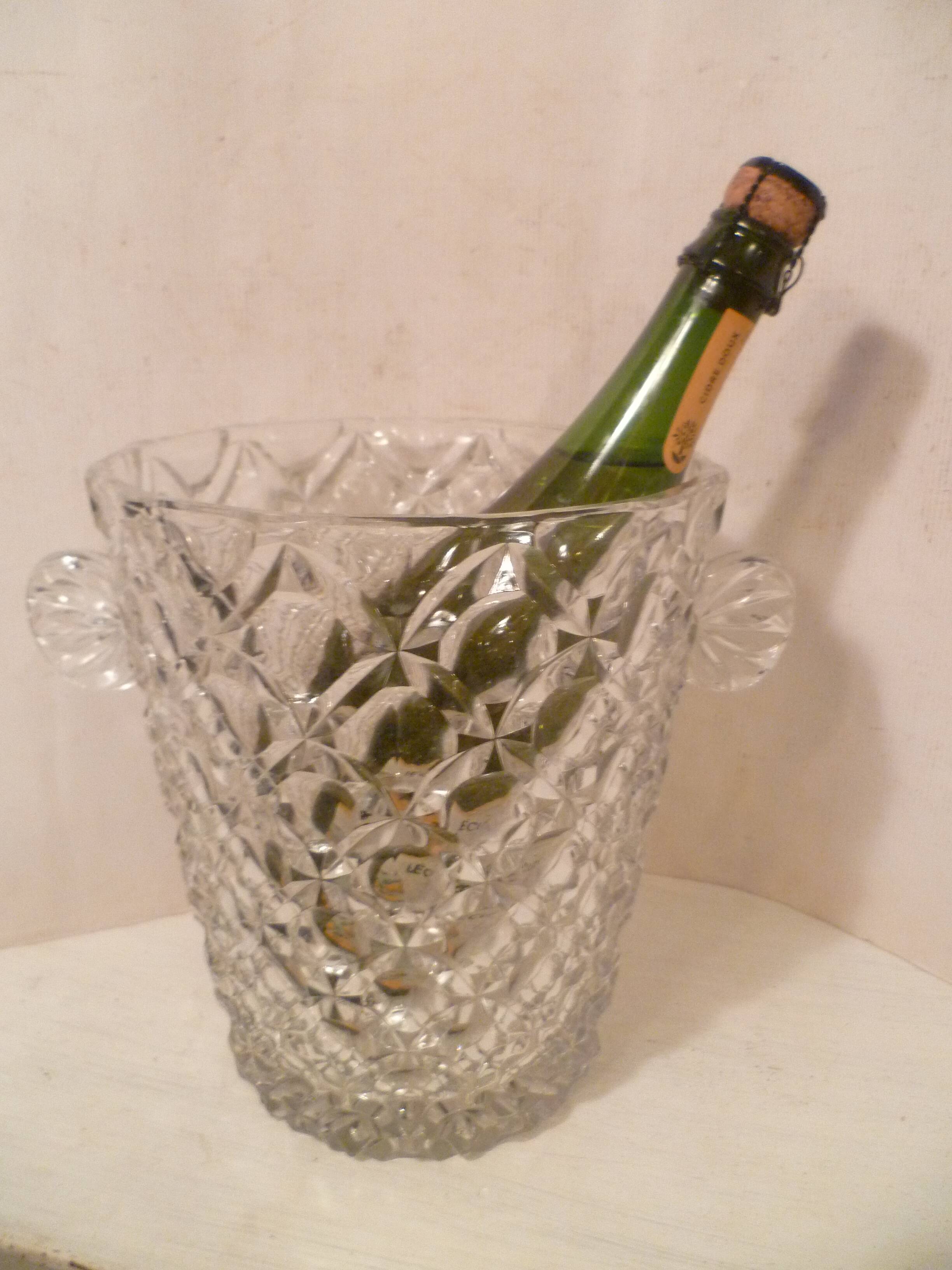 Fan-sized crystal champagne bucket
