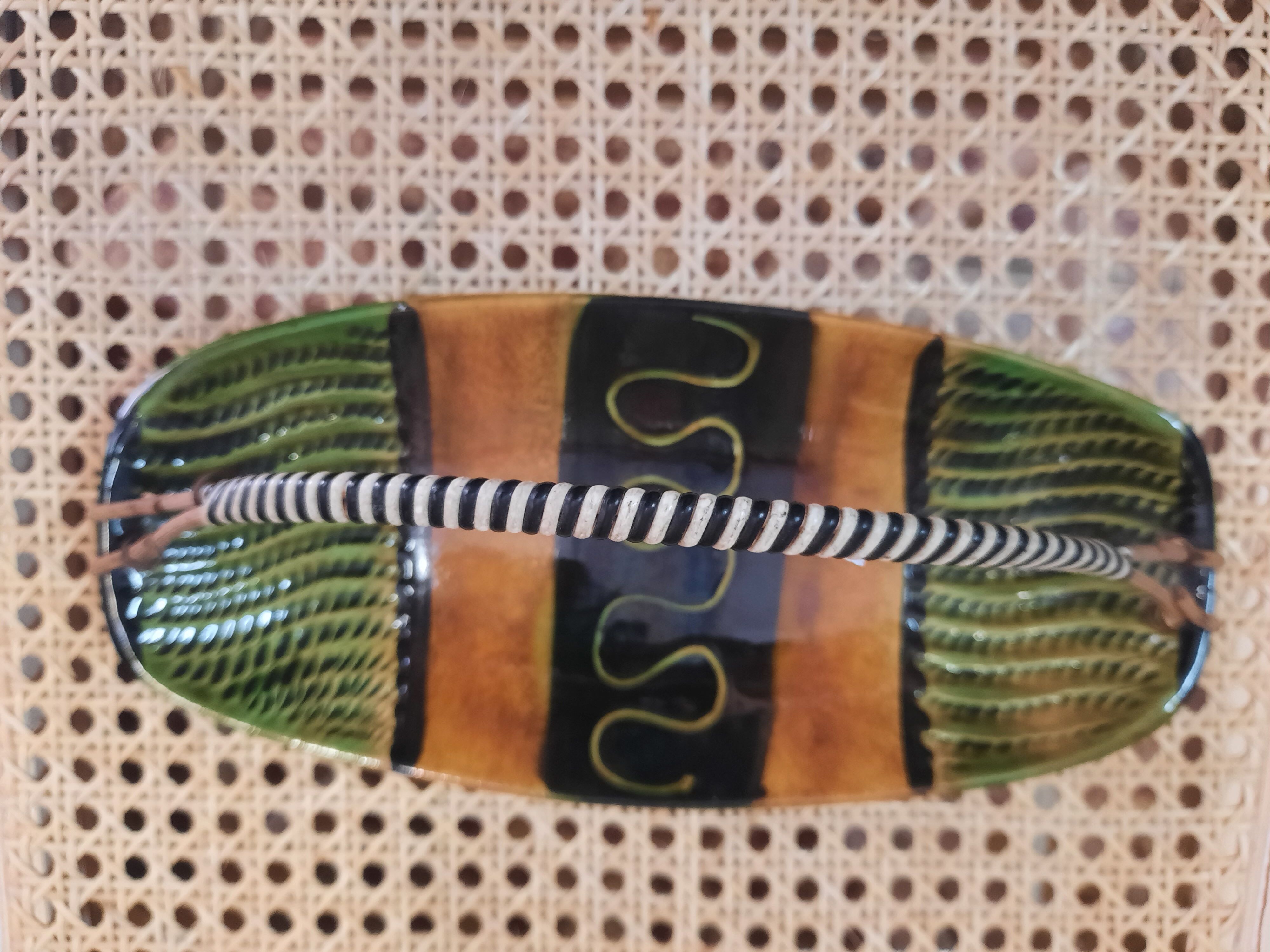 Empty ceramic pocket