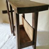 Small old child workbench