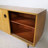 Buffet à portes coulissantes Erich Stratmann années 1960, orme