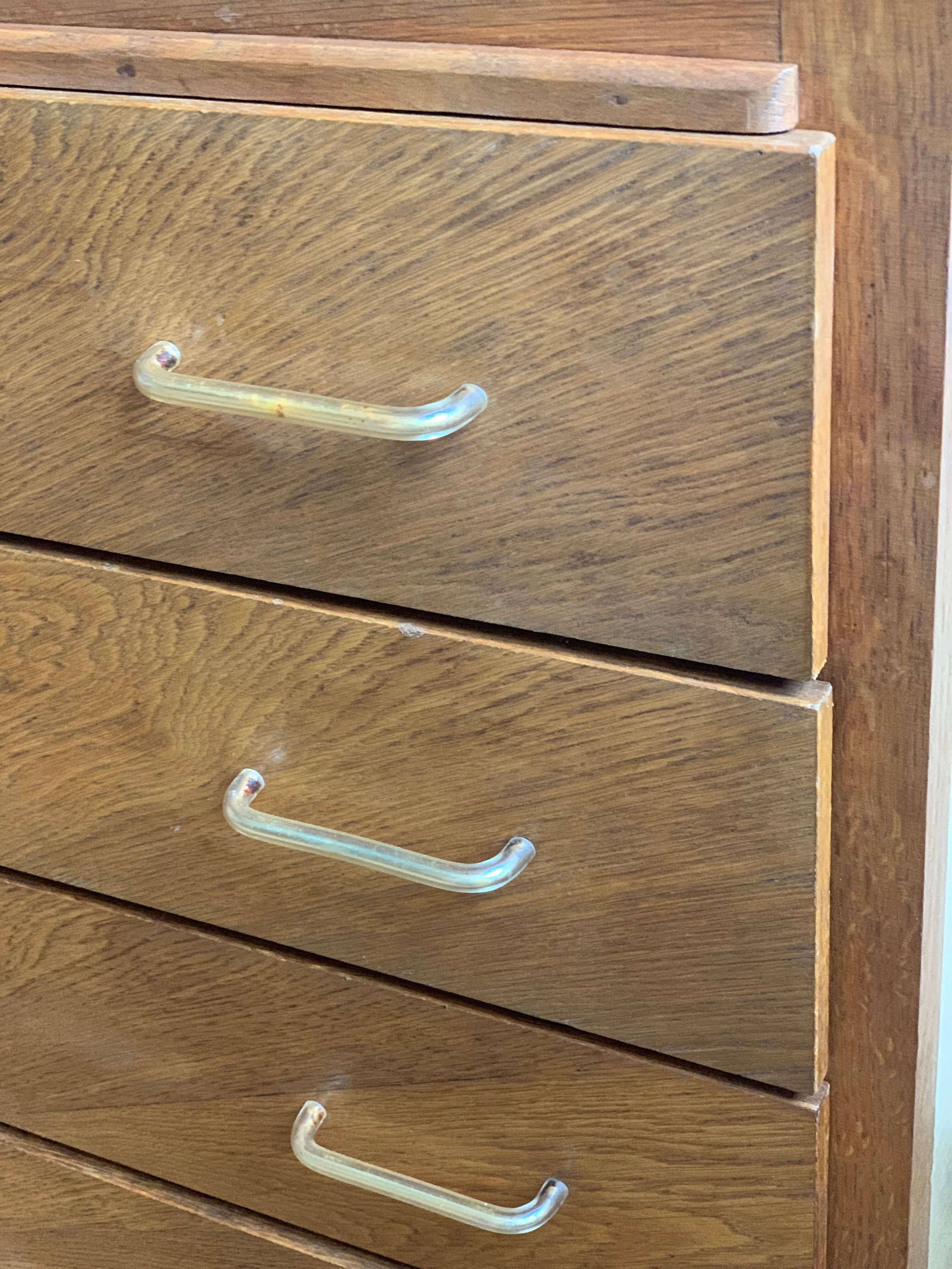 Commode vintage