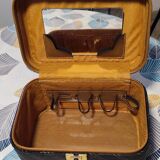 Vintage vanity