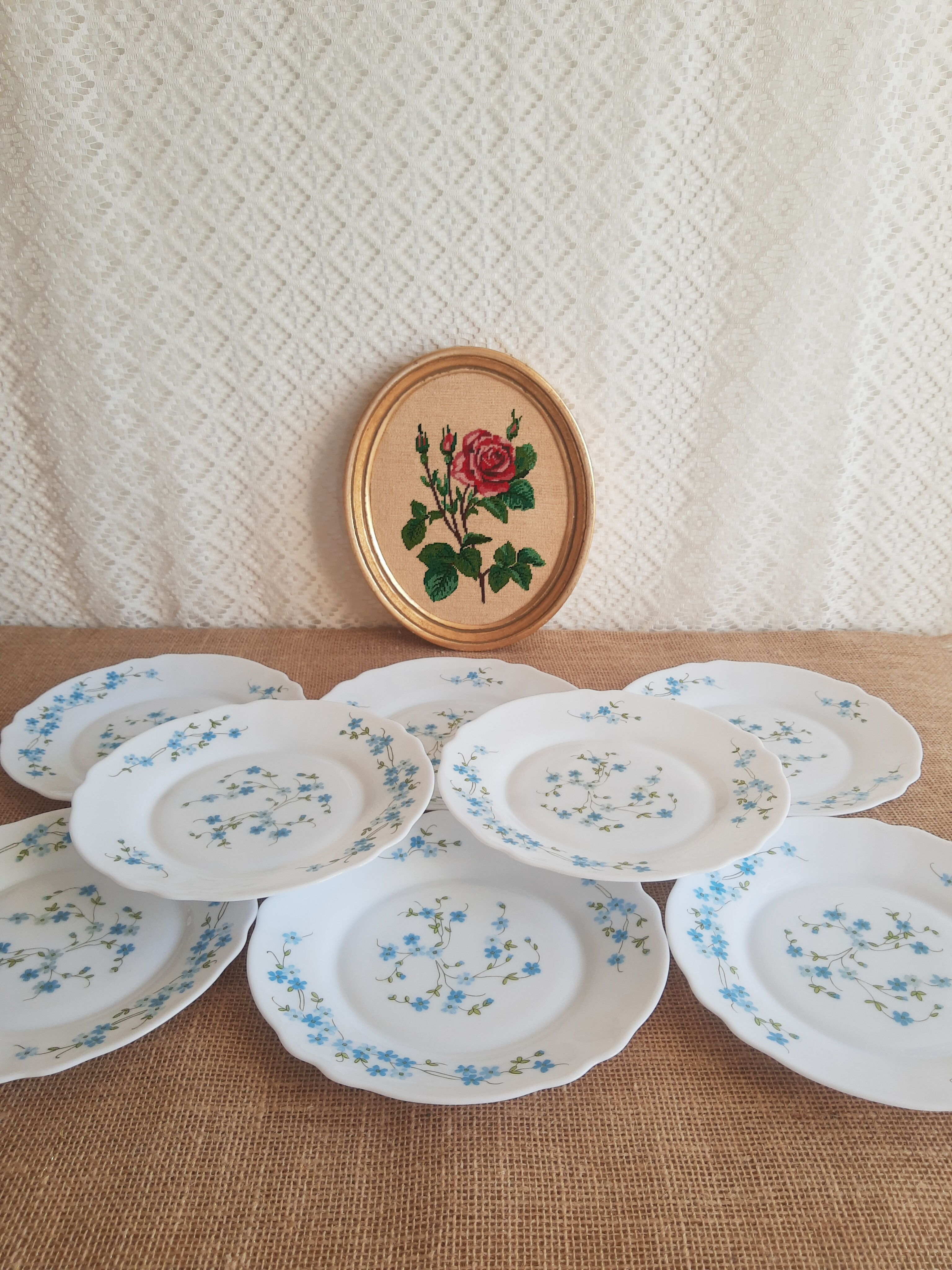 Set of 8 dessert plates Arcopal model Véronica vintage
