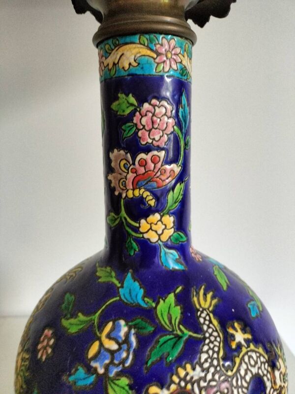 Lampe en porcelaine de Chine