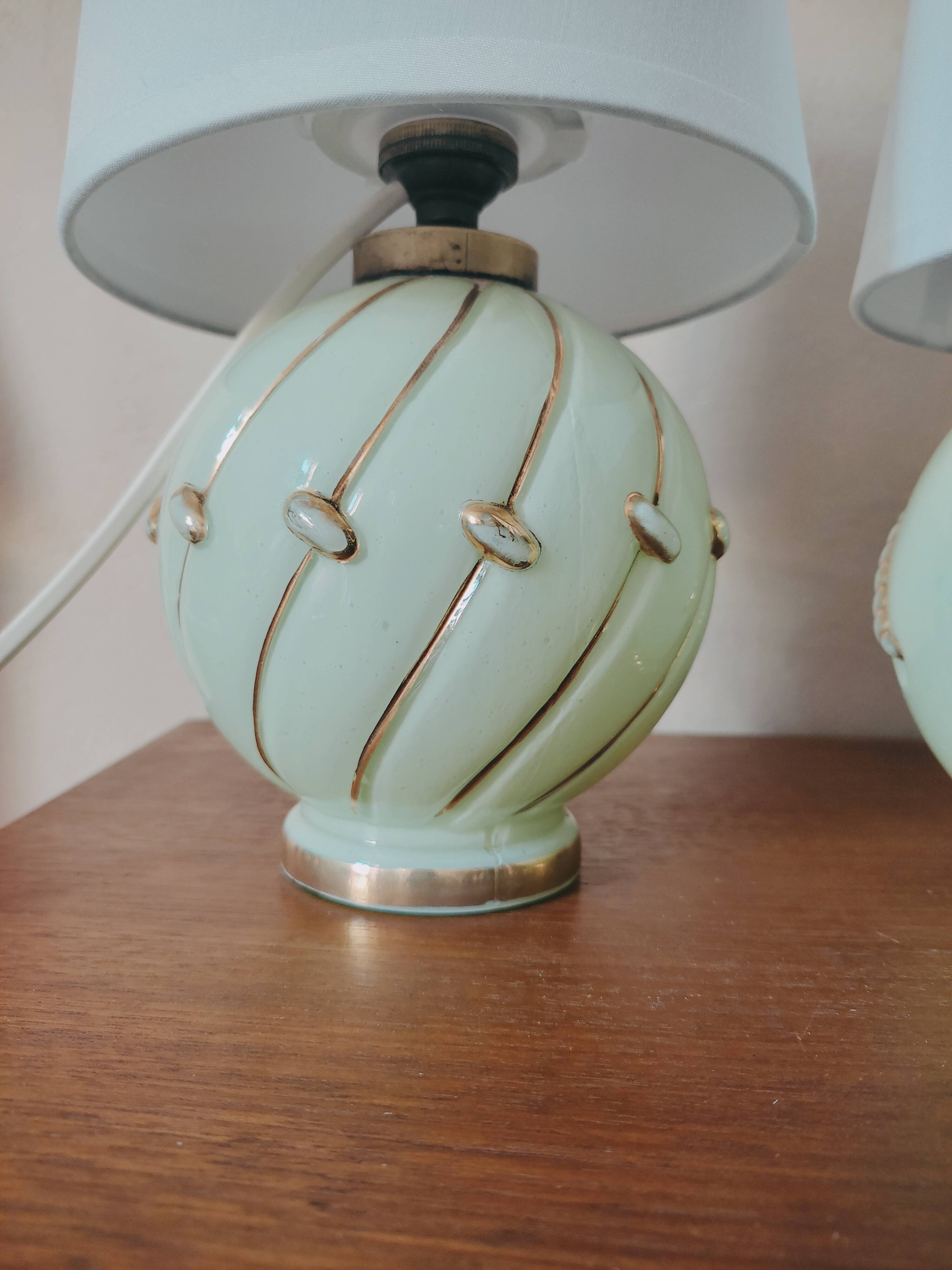 Duo of art deco lamp in mint glass