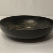CHINA, black lacquered wood cup decorated three dignitaries early twentieth century