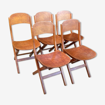 Series of 5 vintage folding chairs