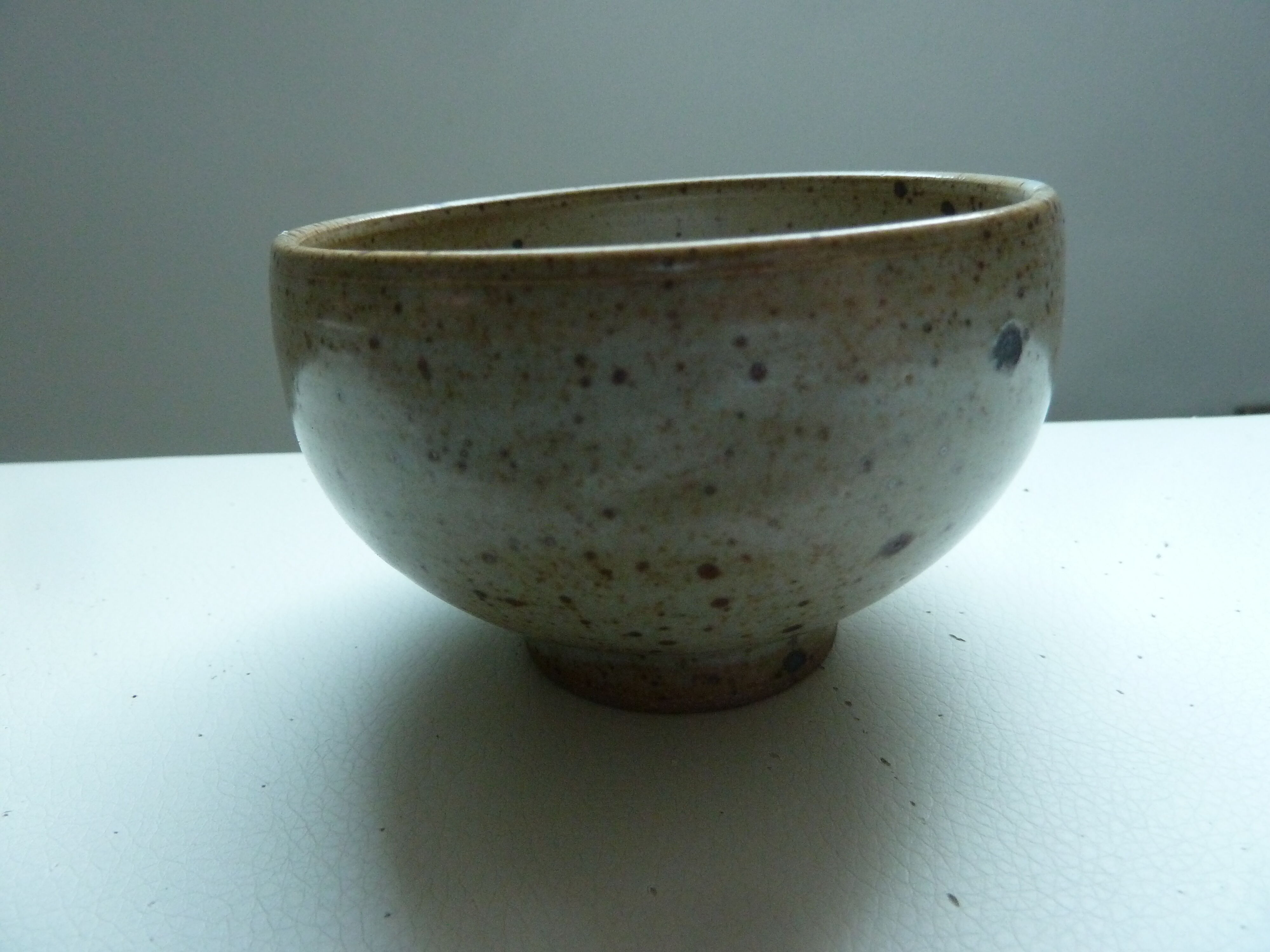 Set of 6 signed pyrity sandstone bowls