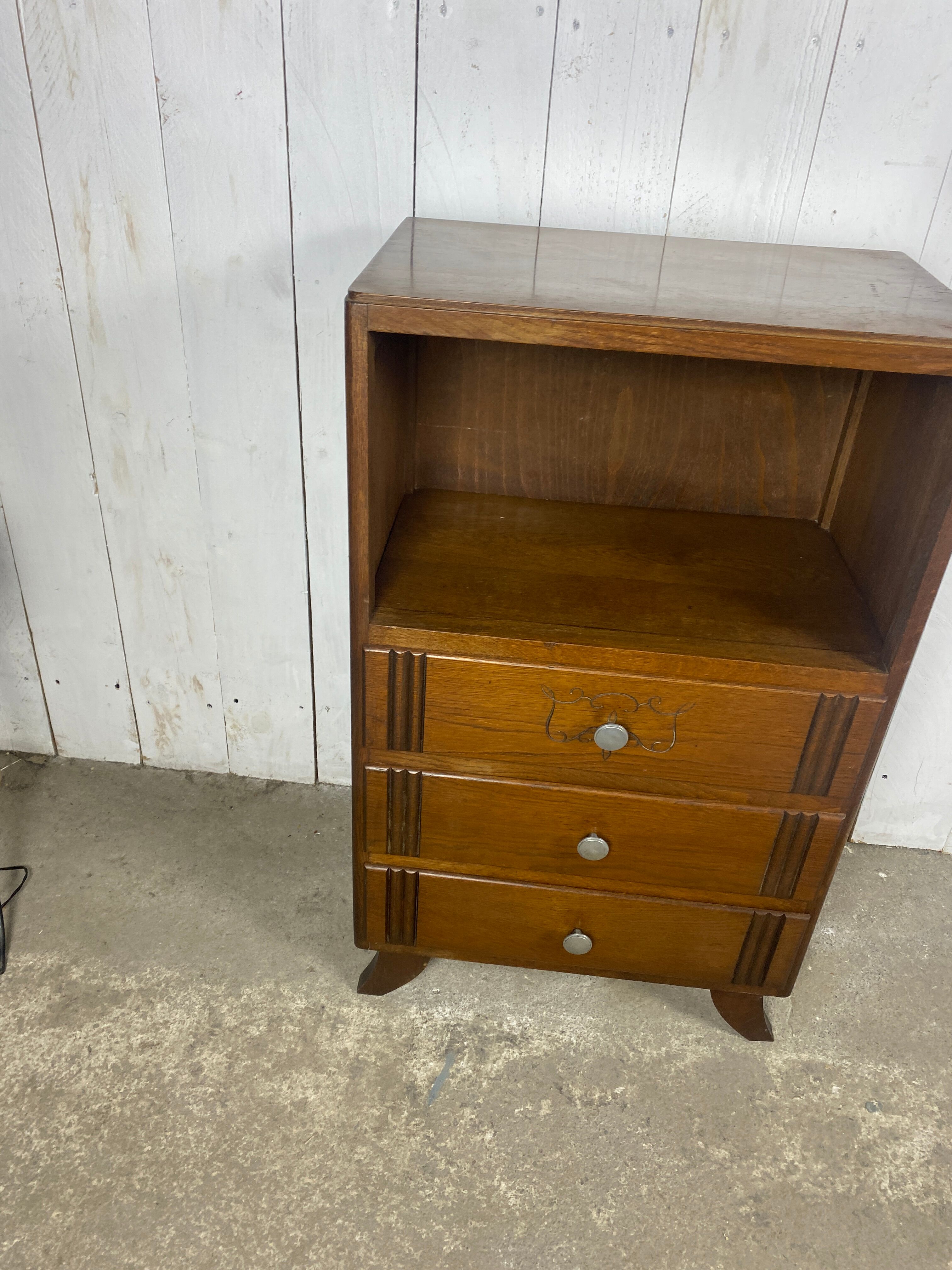 Commode art deco