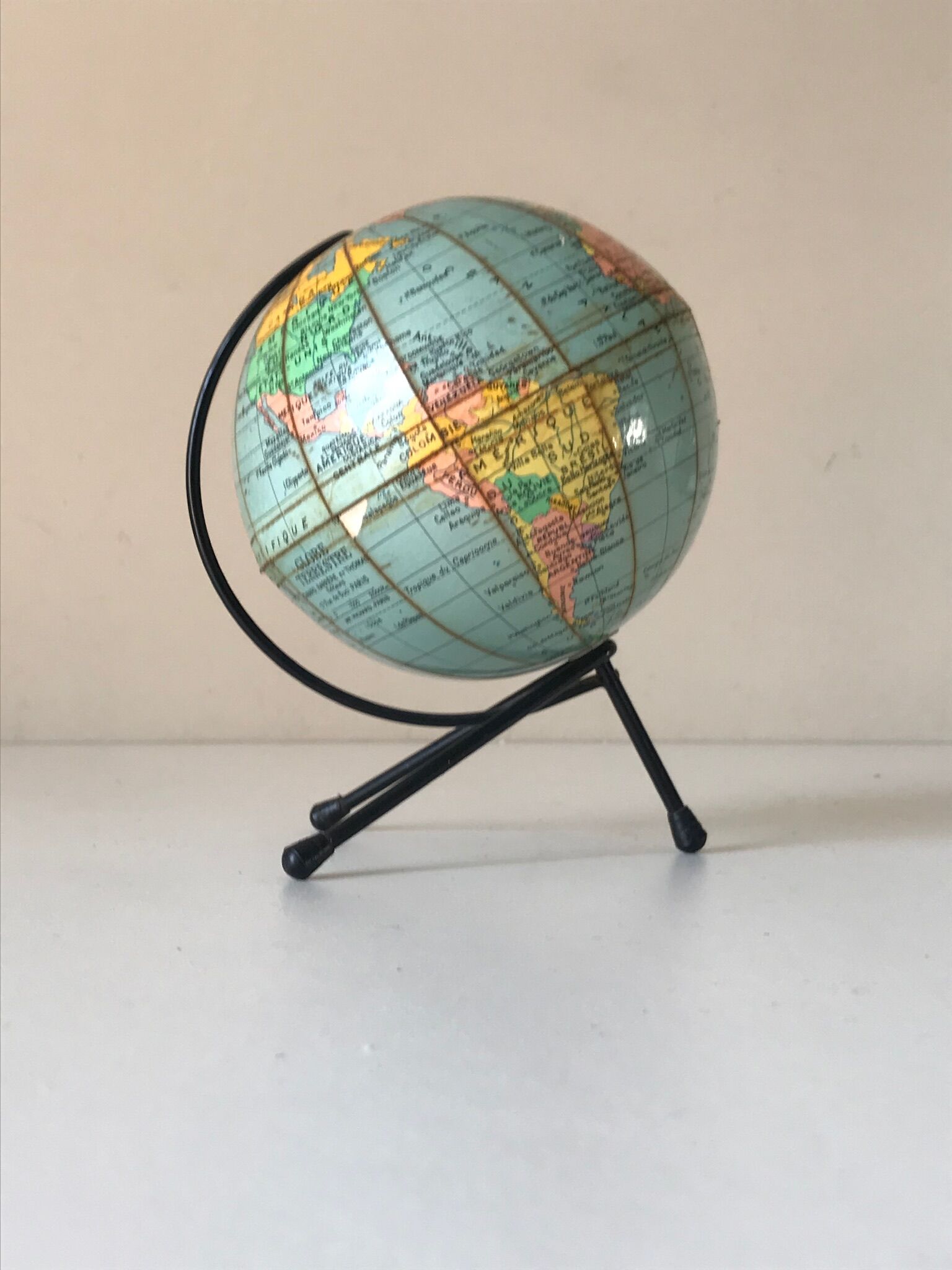 Earth Globe tripod Girard Barerre Thomas, 1960s