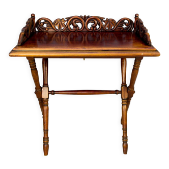 Table pliante sculptée ornée de style victorien, années 1920