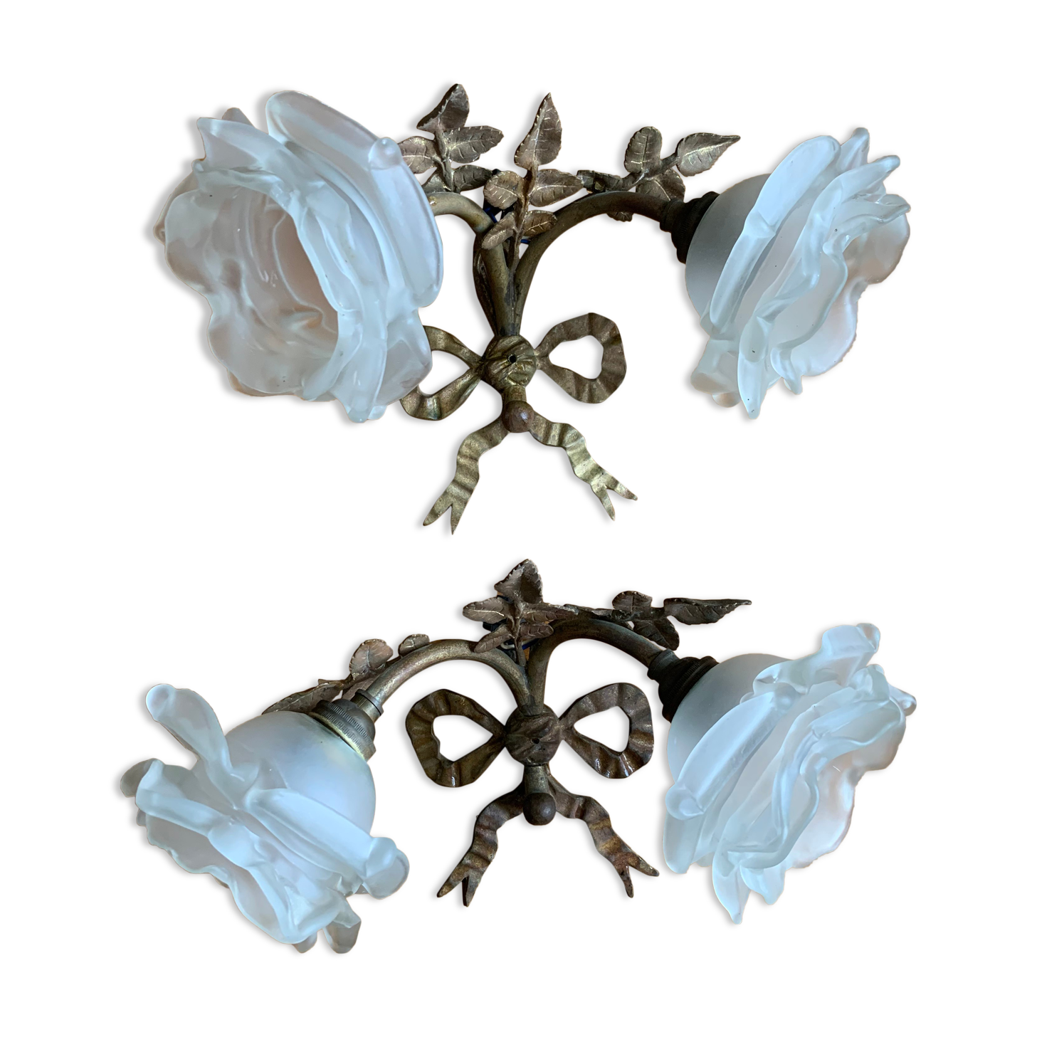 Set of 2 golden knot sconces