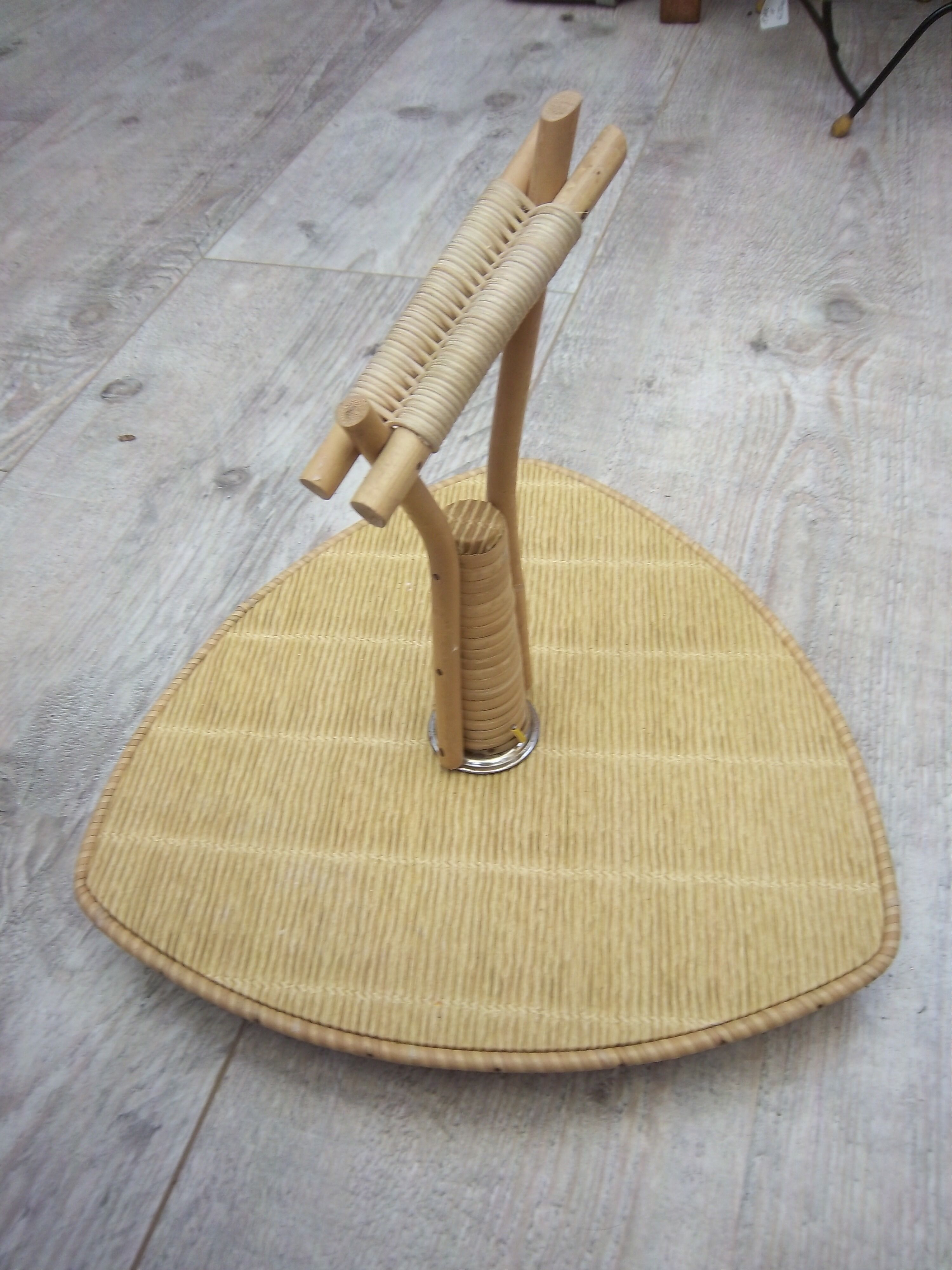 Cheese 1960 vintage rattan tray