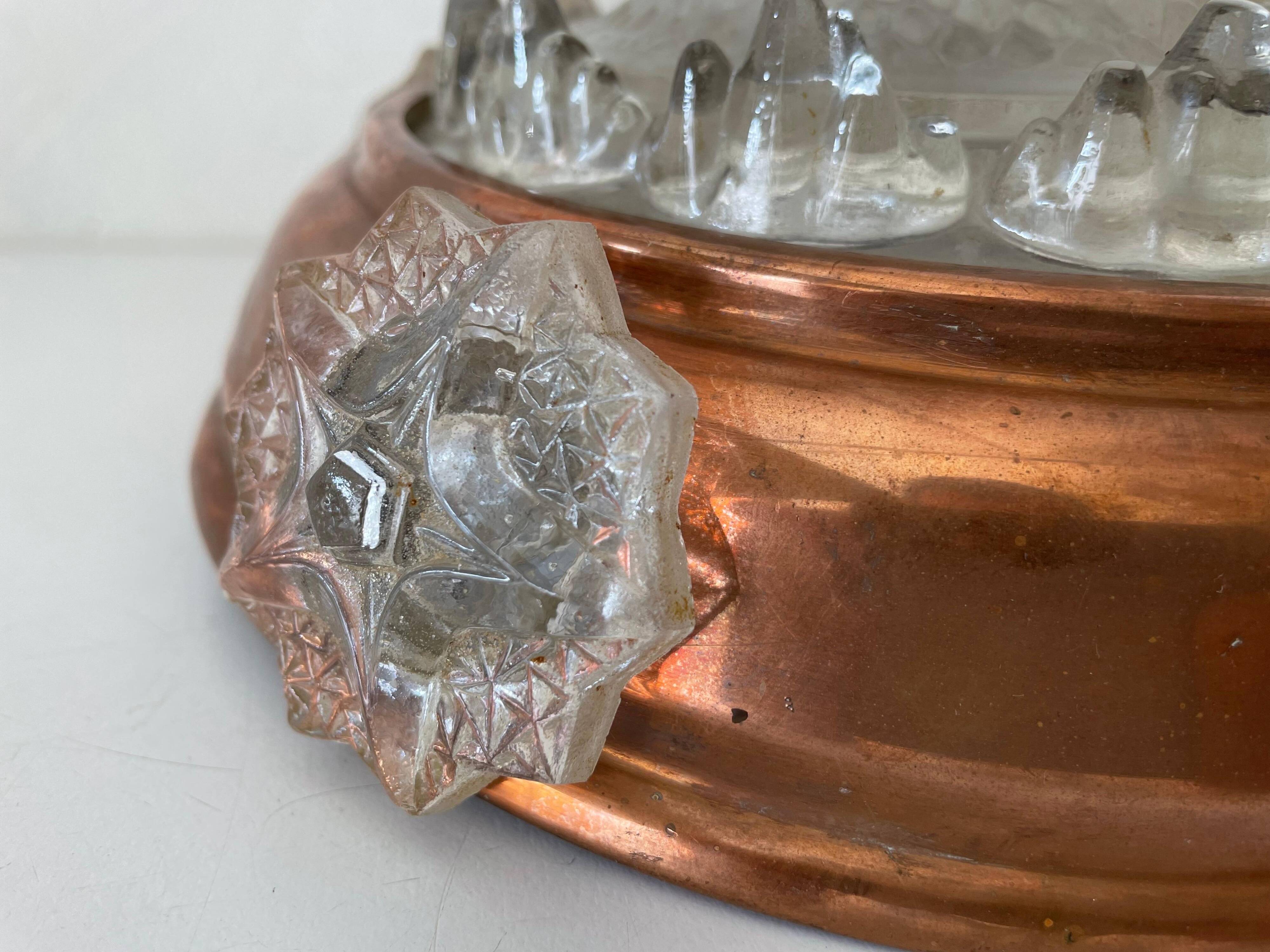Exceptional flush ceiling light Italian Art Deco in copper and glass, 1940s, Italy