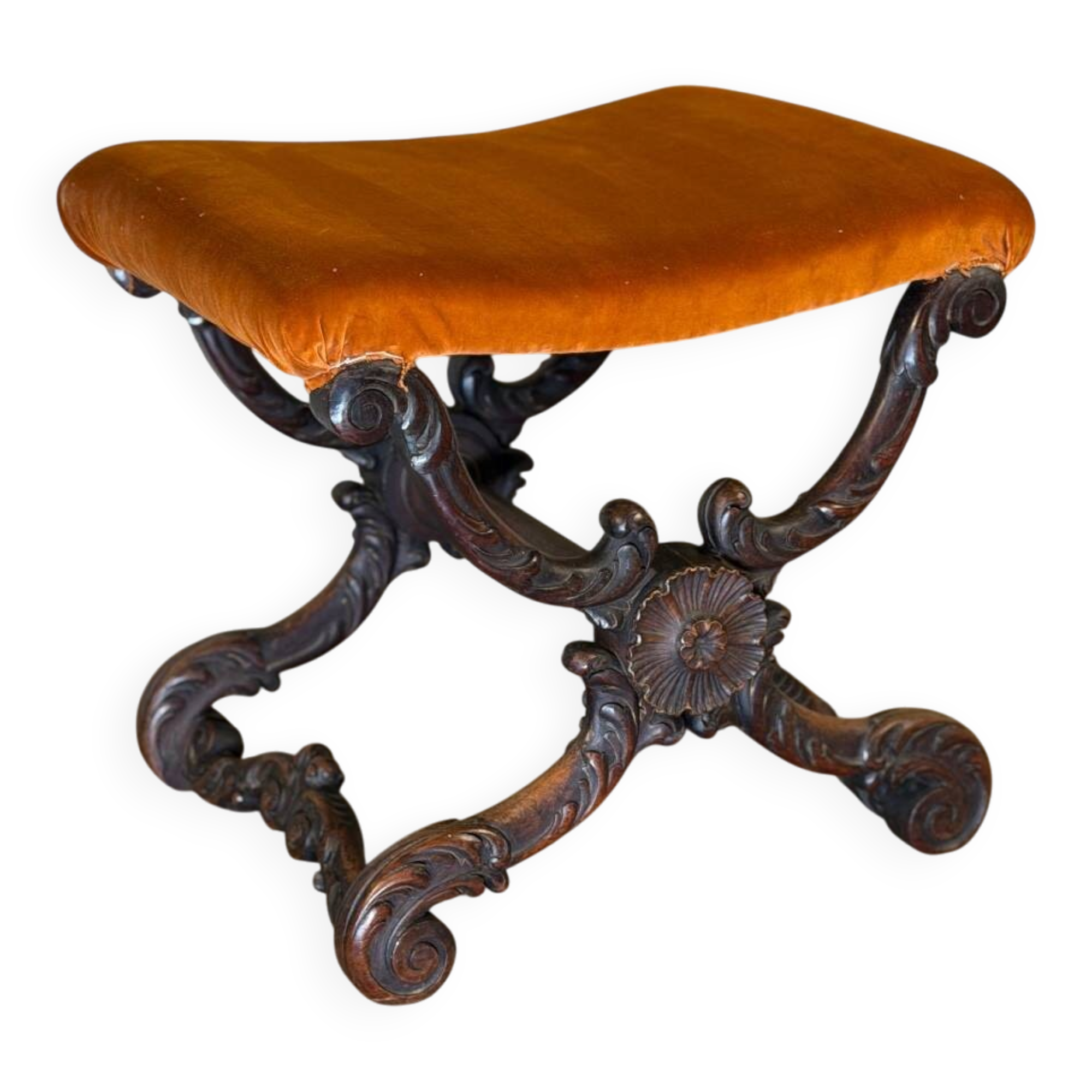 Tabouret en X, bois sculpté, XIXème siècle