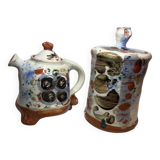 Teapot and tea pot