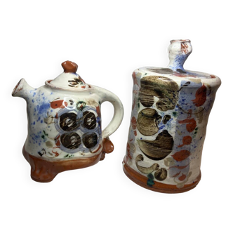 Teapot and tea pot