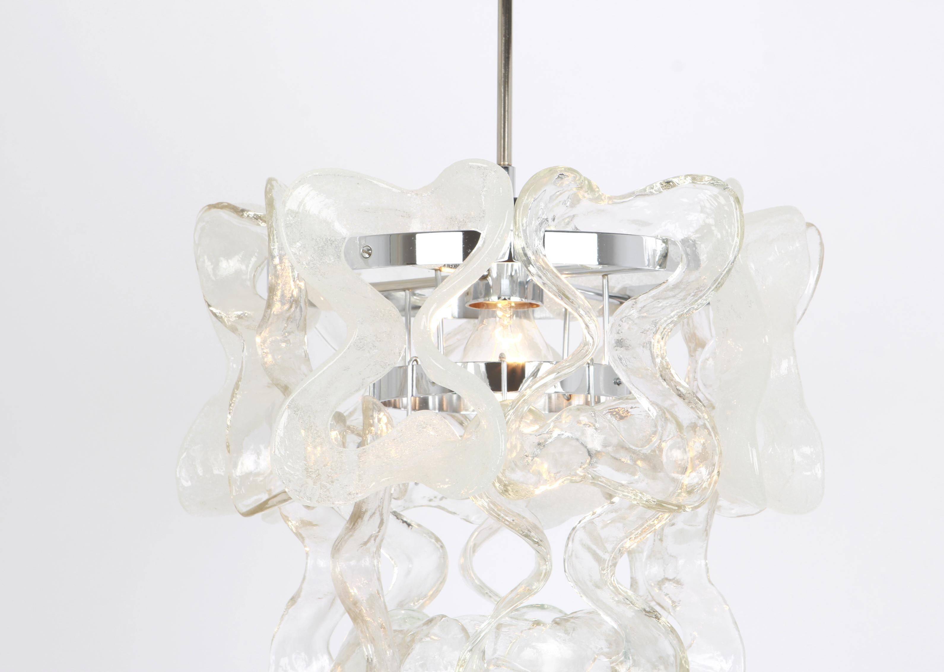 Murano glass suspension light in chrome designed by Carlo Nason for Kalmar, Catena, Austria.