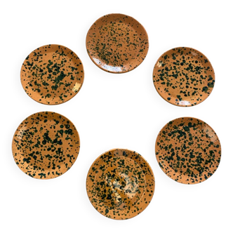 Assiettes à dessert en terre cuite