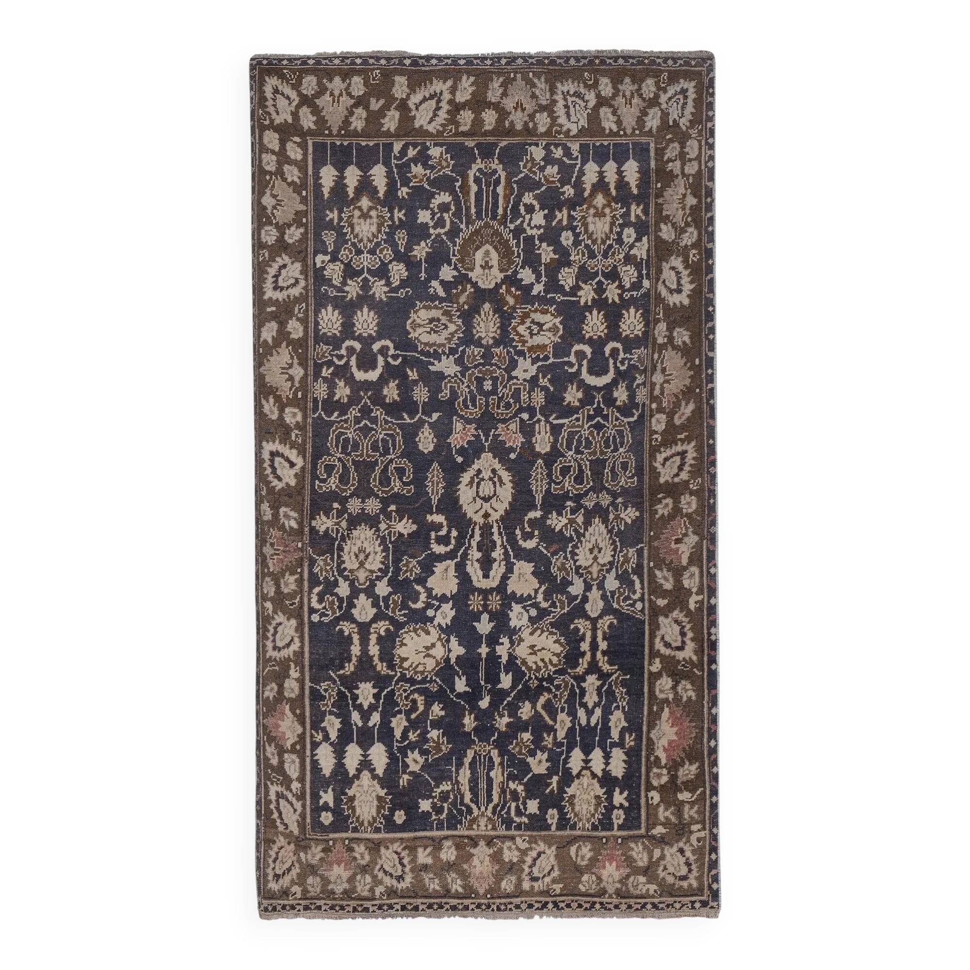 Vintage Turkish handmade rug 130x219 cm
