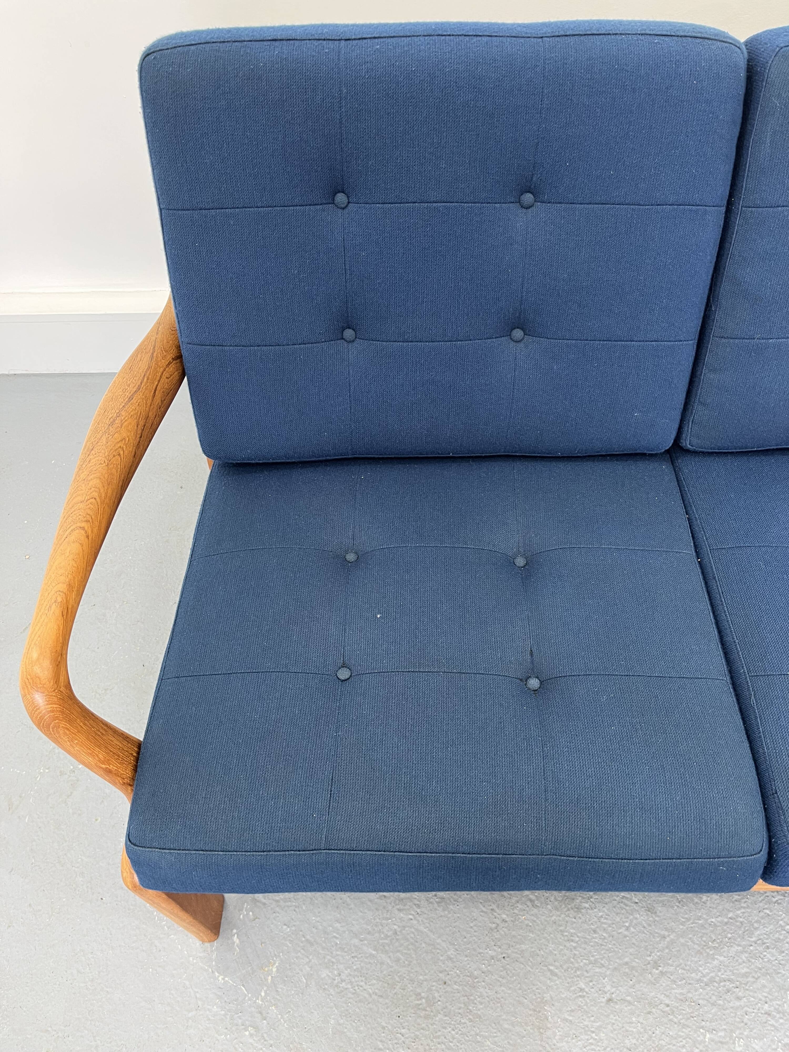 Teak sofa from Olsen & Laursen 1960s